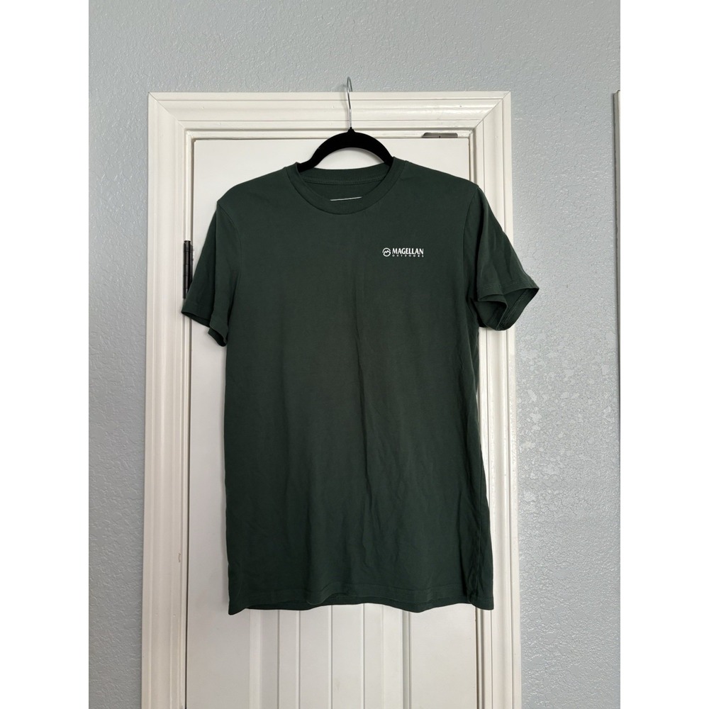 Magellan Outdoors Camping‎ Graphic T-Shirt Mens Medium Green Campfire RV Tee